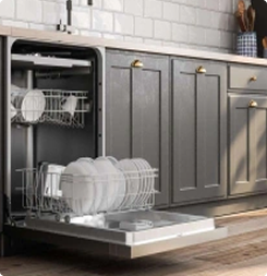 Dishwasher for efficient cleaning of kitchenware